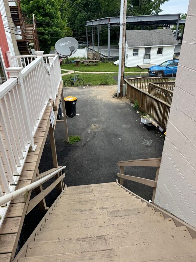 Photo - Welcome to the heart of downtown Historic ... Unit C