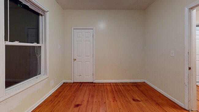 Photo - 15 Langdon St