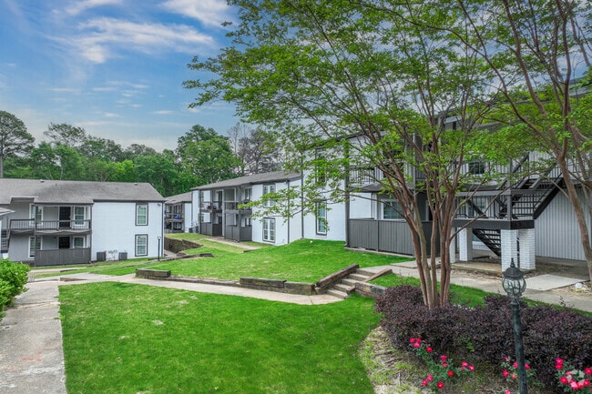 Trails at Northpointe