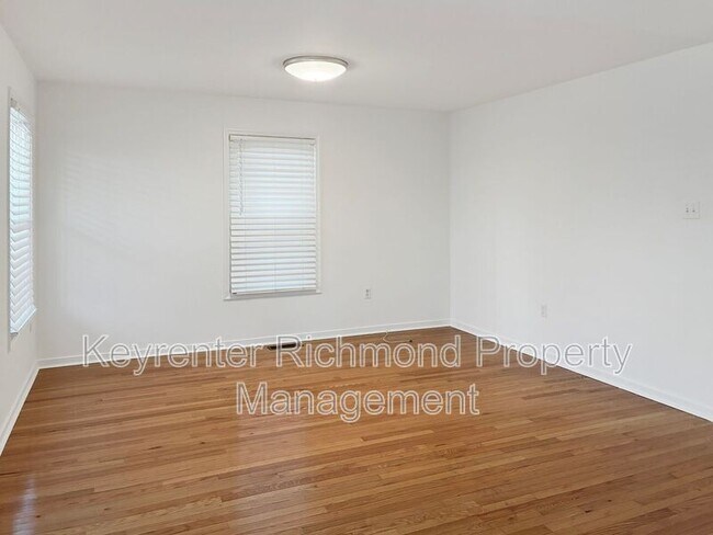 Photo - 1214 Bainbridge St