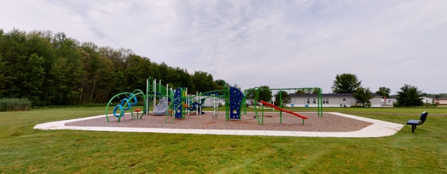 Photo - 412 Deerfield Ln