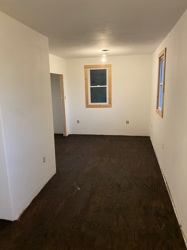 Photo - 405 Dorsey Ave