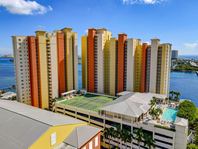 Photo - 2640 Lake Shore Dr Condo Unit 1411