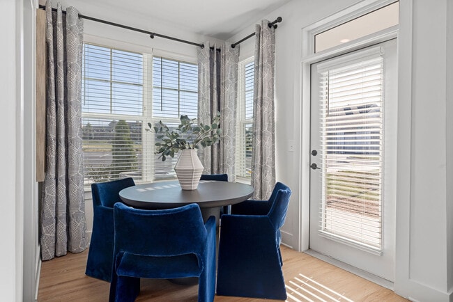 The Lindley at Grove 98 apartments — community photo