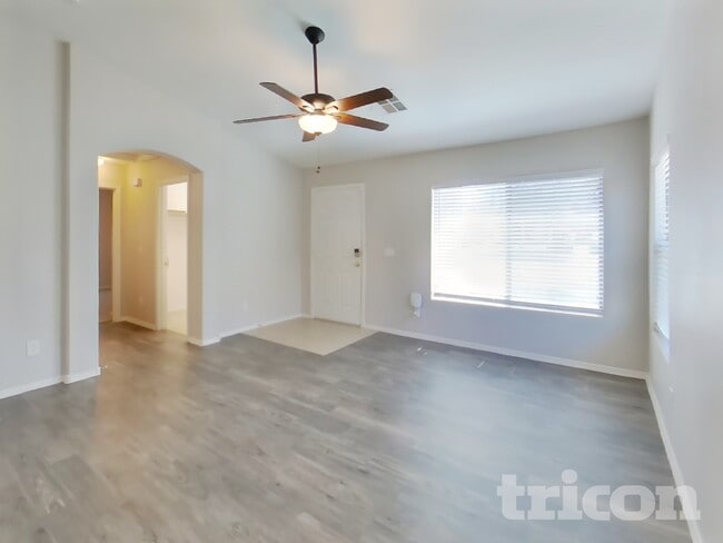 Photo - 3194 W Tanner Ranch Rd