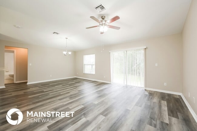 Photo - 458 Westdale Ave