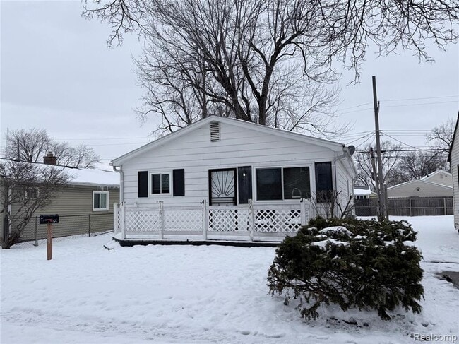 Photo - 166 W Coy Ave