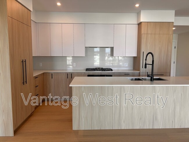 Photo - 9652-9652 Benchland Dr