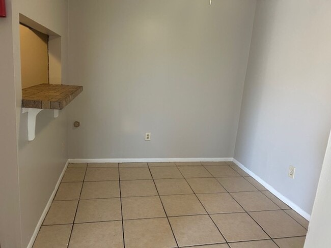 Photo - Bowmanor Garden Apartments