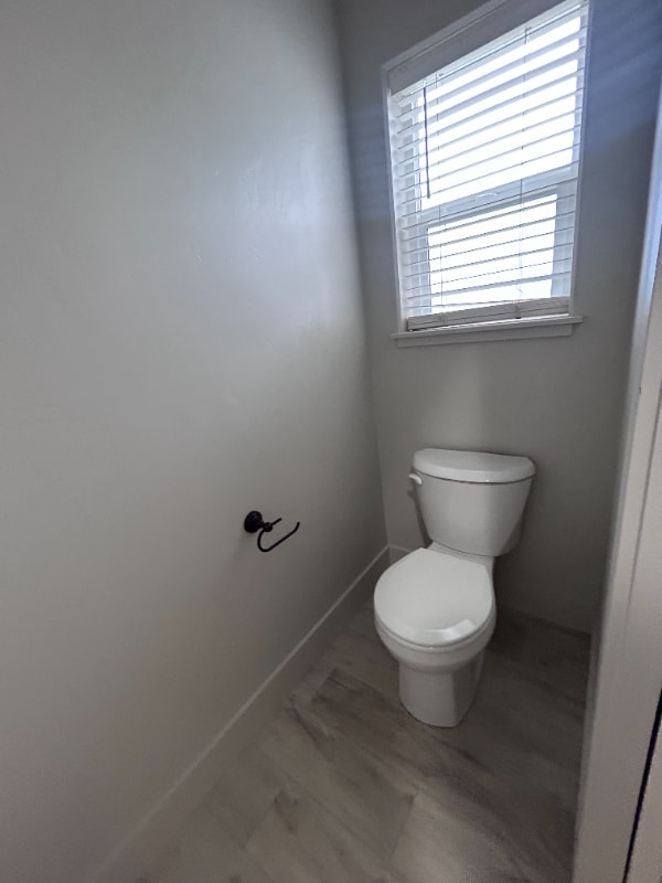 Photo - 106 Centennial Ct