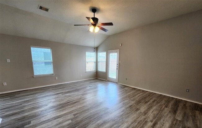 Photo - 21342 Colton Cove Dr