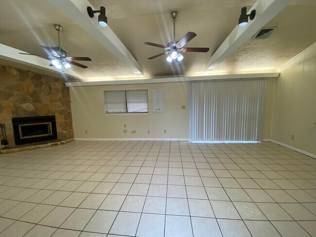 Photo - 3205 Gallant Fox Trail