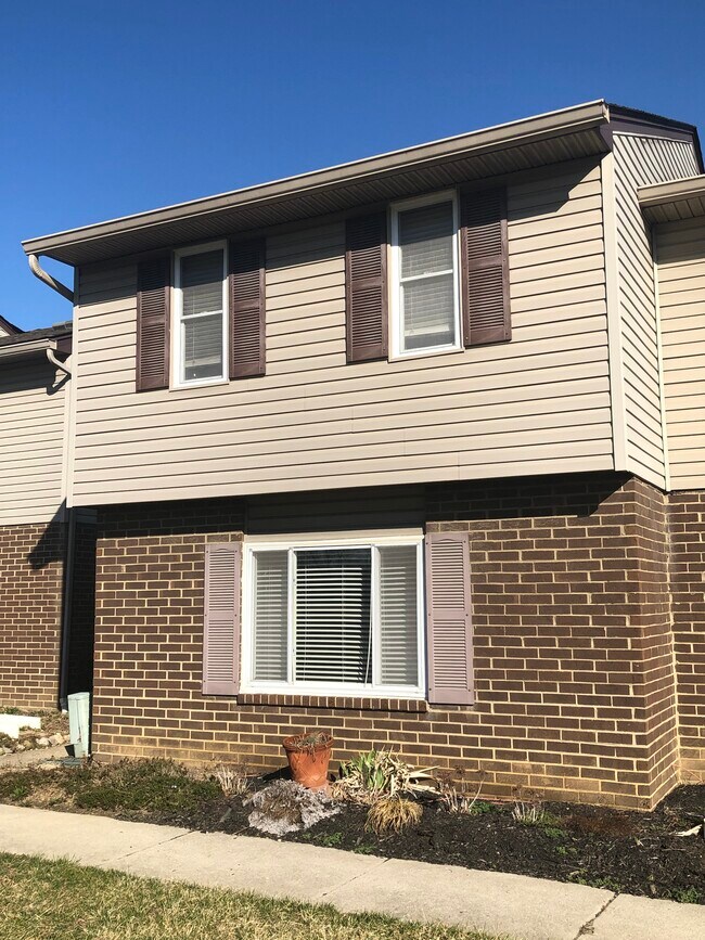 Photo - 2480 Agler Rd Unit Hickory Ridge Condominiums