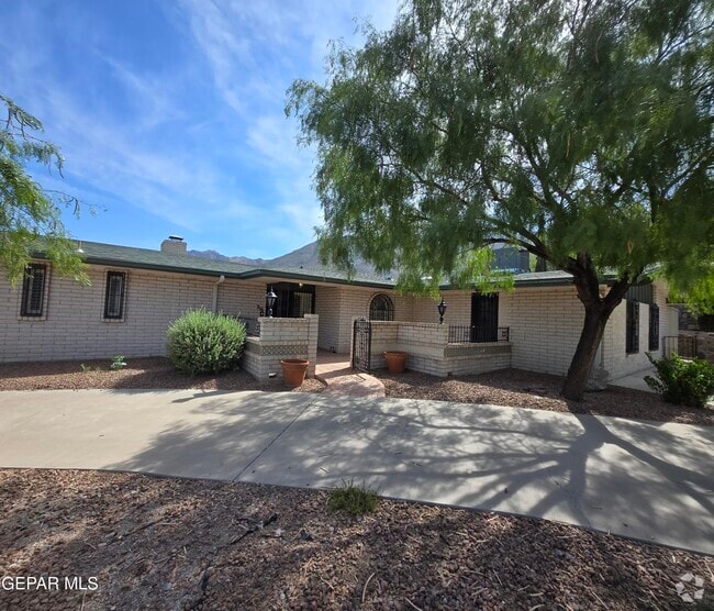 Building Photo - 316 Barbaree Dr Rental