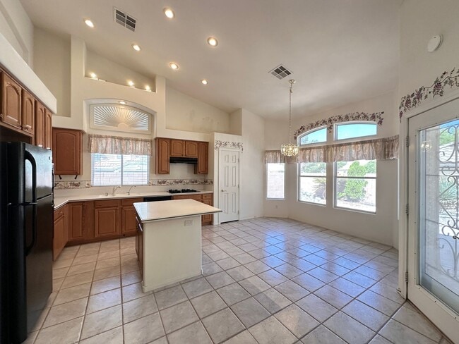 Photo - Sunridge Adobe Hills