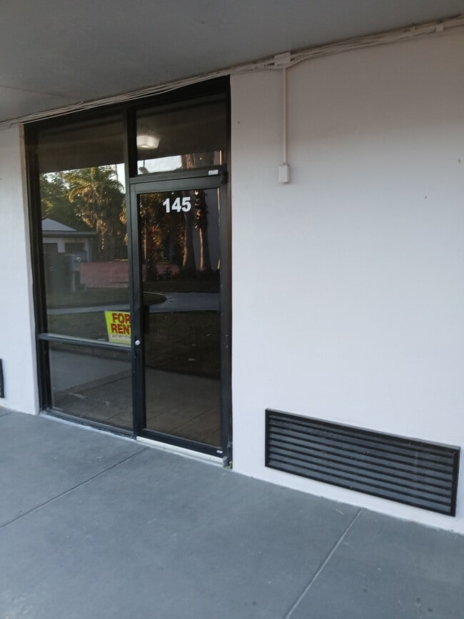 Photo - 8421 S Orange Blossom Trl Unit 1 45