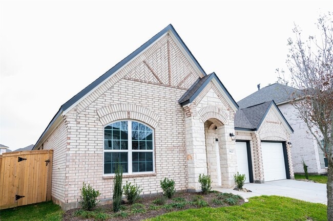 Photo - 5822 Westwood Shr Dr