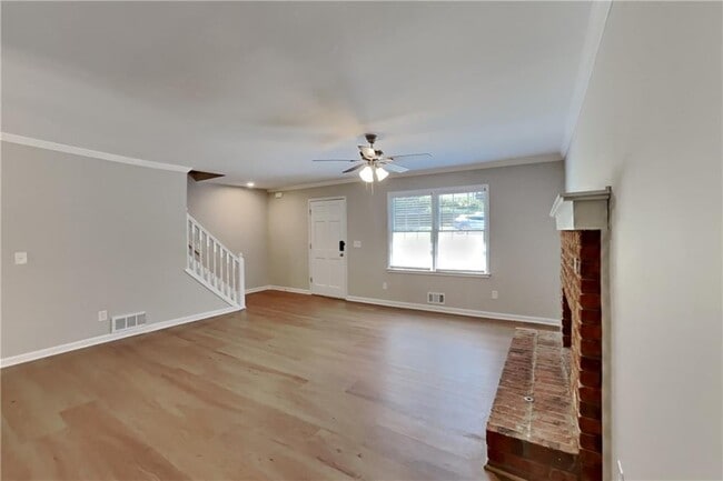 Photo - 2458 Zachary Woods Dr NW