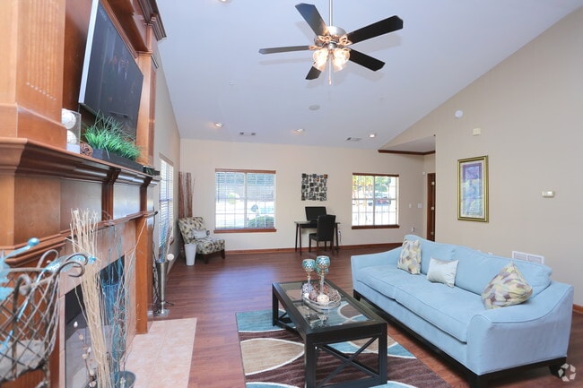 Interior Photo - Audubon Crest Rental