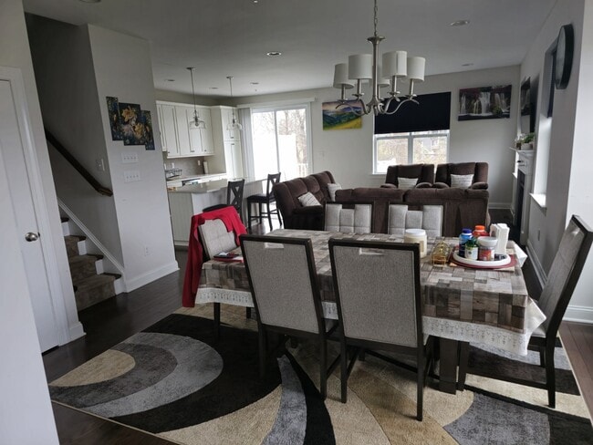 Photo - 100 Everleigh Dr