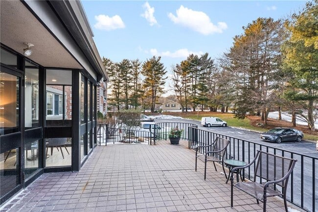 Photo - 30 Argyle Ave Unidad 201