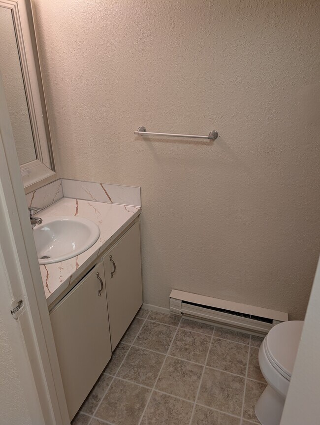 Photo - 4617 80th St NE Unidad #1