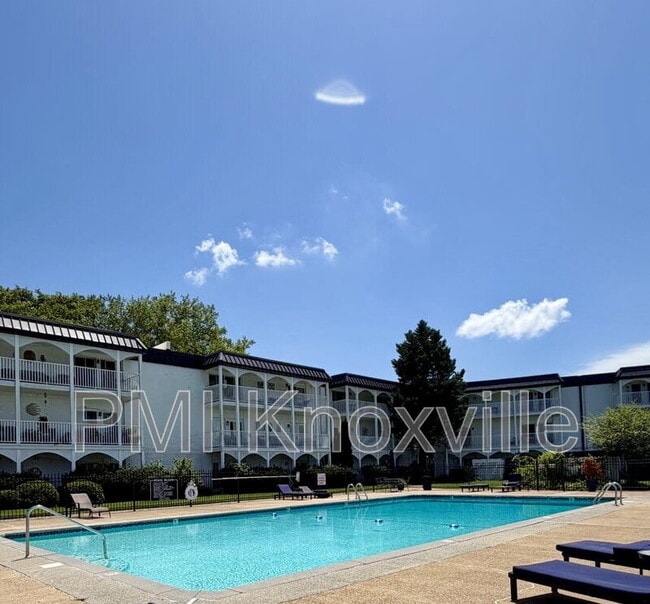 Photo - 5709 Lyons View Pike Unit Apt 1206