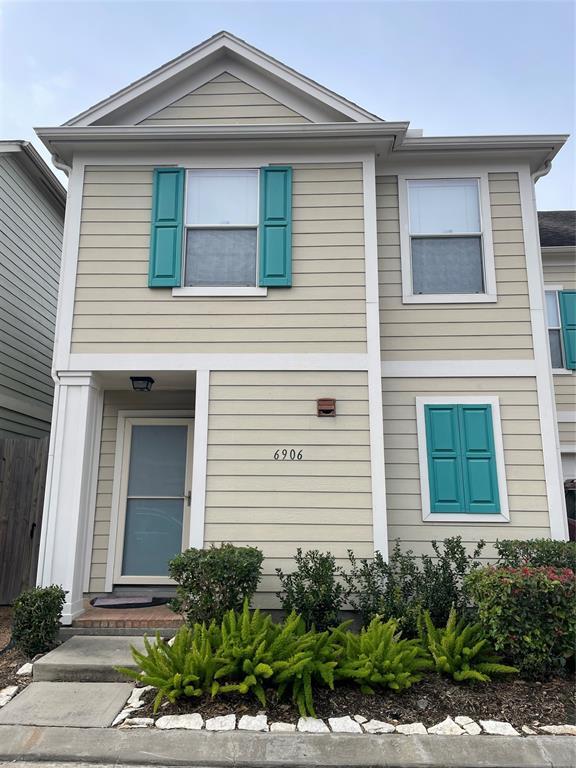 Building Photo - 6906 Woodridge Row Dr Rental