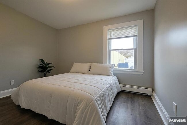 Photo - 36 Garfield Pl