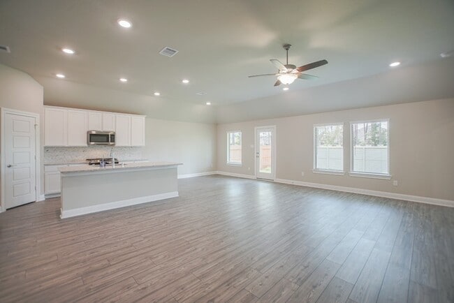 Photo - 17112 Coneflower Pl
