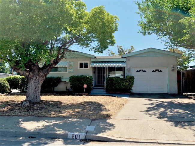 Photo - 201 Benjamin Ave House