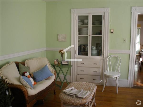 Building Photo - 26 Aldie St Unit 1 Rental