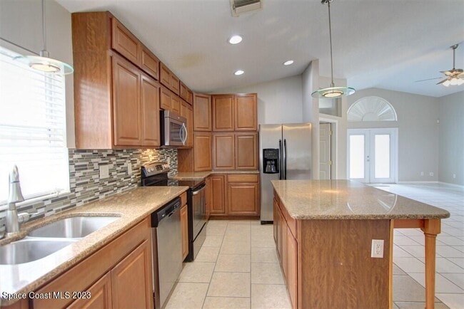 Photo - 8006 Bracken Ln