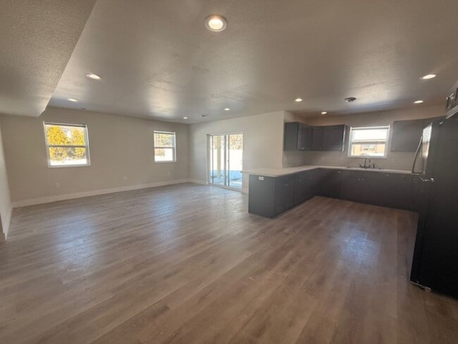 Photo - 2710/2712 16th St S