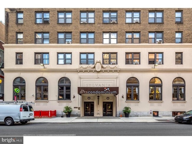 Building Photo - 1324 Locust St Unit 923 Rental