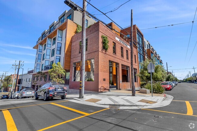 Building Photo - 815 Tennessee St Unit 305 Rental