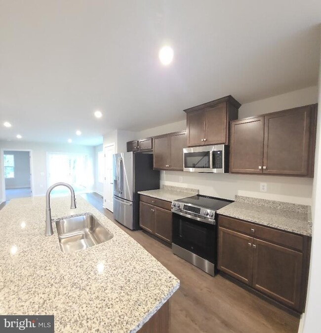 Photo - 8901 Blackthorne Pl