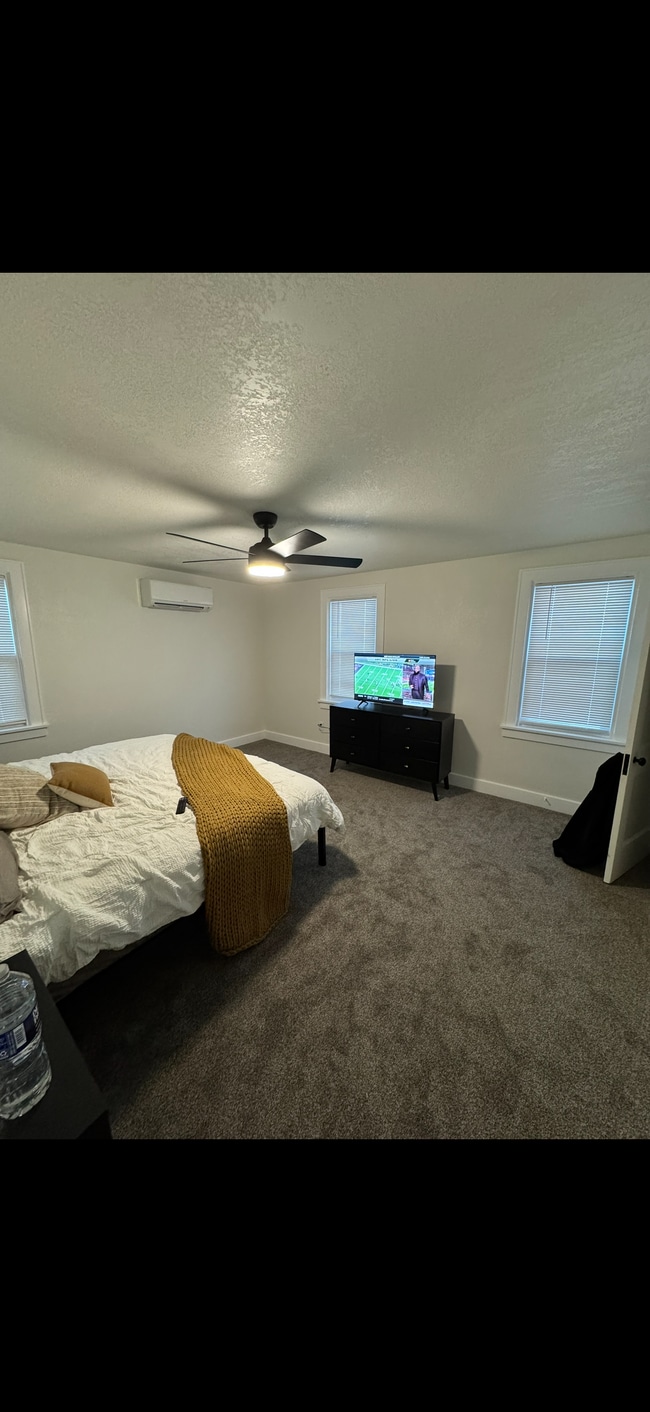 Photo - 120 Arion St