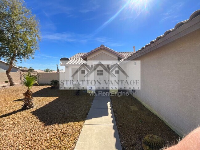 Photo - 8207 W Palmaire Ave