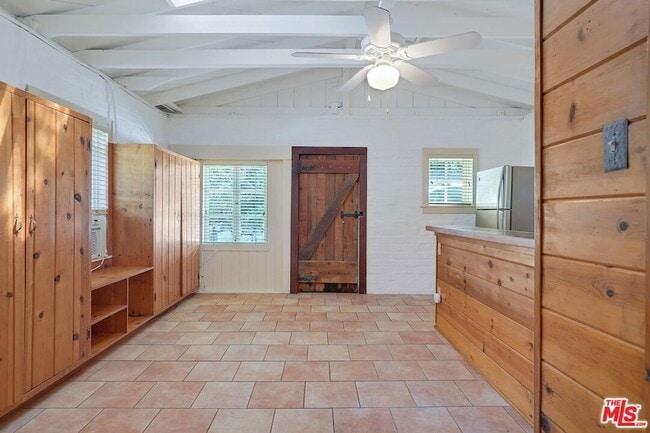 Photo - 21652 Encina Rd