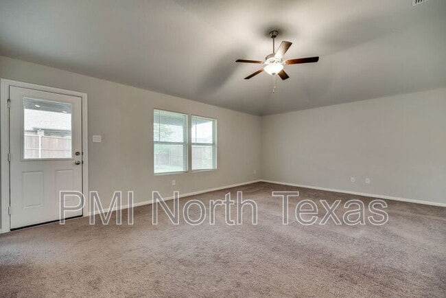 Photo - 4544 Hemingway Ave
