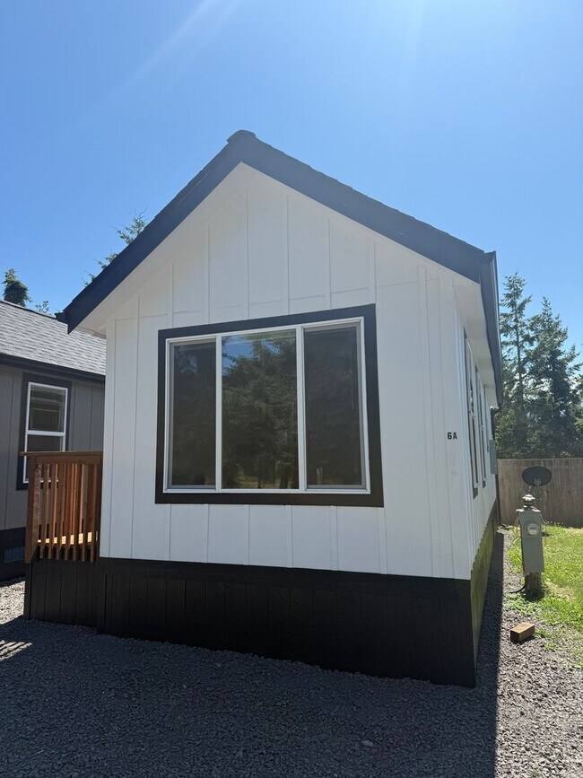 Building Photo - Conestoga RV Park Unit 6A