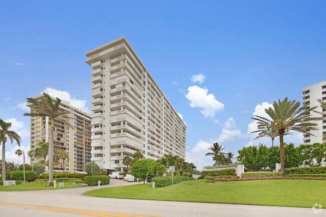 Building Photo - 1200 S Ocean Blvd Unit 2f Rental