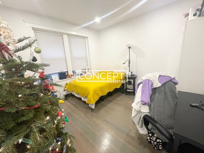 Photo - 11 Peterborough St Unit 5CP