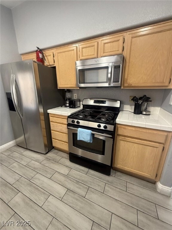 Photo - 745 Gullwing Ln