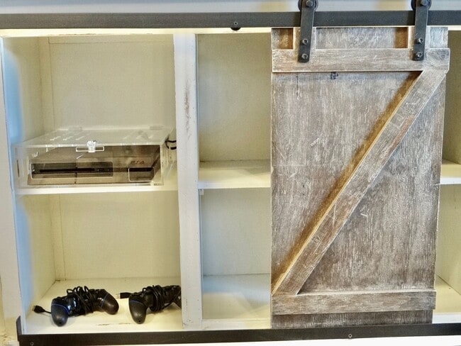 Photo - All Inclusive Seasonal Rental Available 11... Unit 303