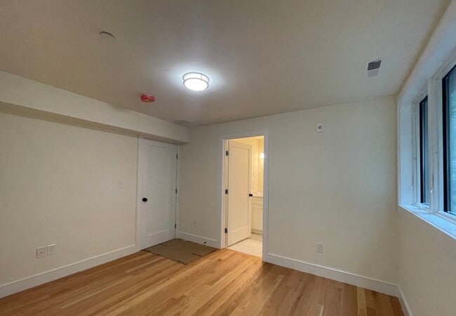 Photo - 65 Cameron St