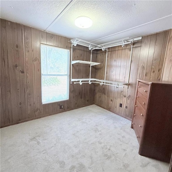 Photo - 19506 K Sharp Ln