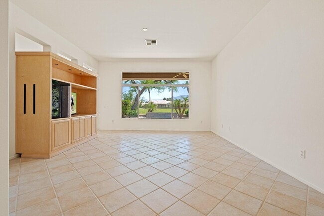 Photo - 78655 Golden Reed Dr