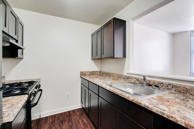 Photo - 4102 Ogden St Unit 4102 Ogden St B